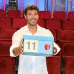 Ascolti Tv ieri 9 dicembre,  Affari Tuoi oltre 5.8 milioni – Le Pagelle