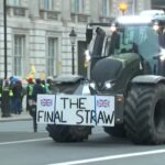 Trattori in strada a Londra: nuova protesta degli agricoltori