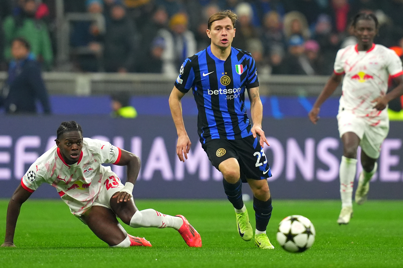 Barella lancia l’Inter: “Possiamo vincere sia Champions che campionato”