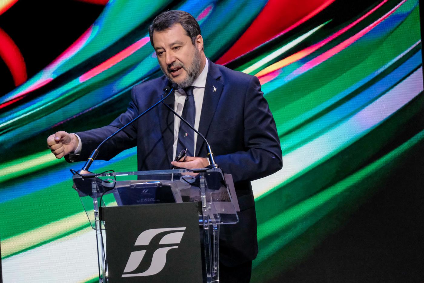 Sciopero, il Tar annulla la riduzione a 4 ore. Salvini: “Sarà il caos”