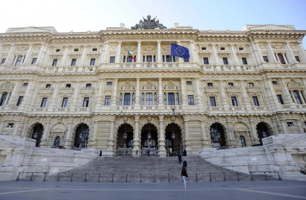 Dl Sicurezza, la Cassazione ‘smonta’ il testo: “Dubbi di costituzionalità”