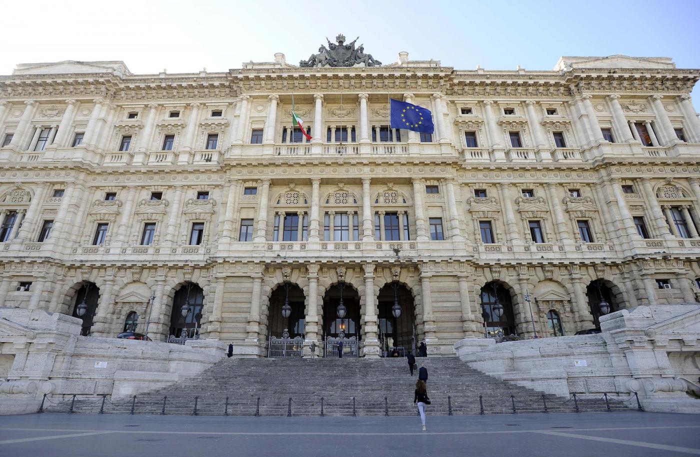 Dl Sicurezza, la Cassazione ‘smonta’ il testo: “Dubbi di costituzionalità” Dl Sicurezza, la Cassazione ‘smonta’ il testo: “Dubbi di costituzionalità”