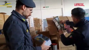 Catanzaro, sequestrati 330mila fuochi d’artificio