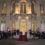 Francia, Bayrou: “Davanti a noi Himalaya, riconciliazione unica via di successo”