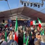 Fdi, Giorgia Meloni chiude Atreju tra standing ovation e l’inno d’Italia