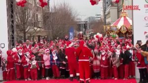 Kosovo, a Pristina la corsa di Babbo Natale