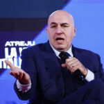 Manovra, dietrofront su aumento stipendi dei ministri. Crosetto: “Chiesto ritiro emendamento, stop polemiche”