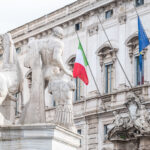 Consulta, testimonianze prossimo congiunto: “Obbligo è ragionevole se offeso da reato”