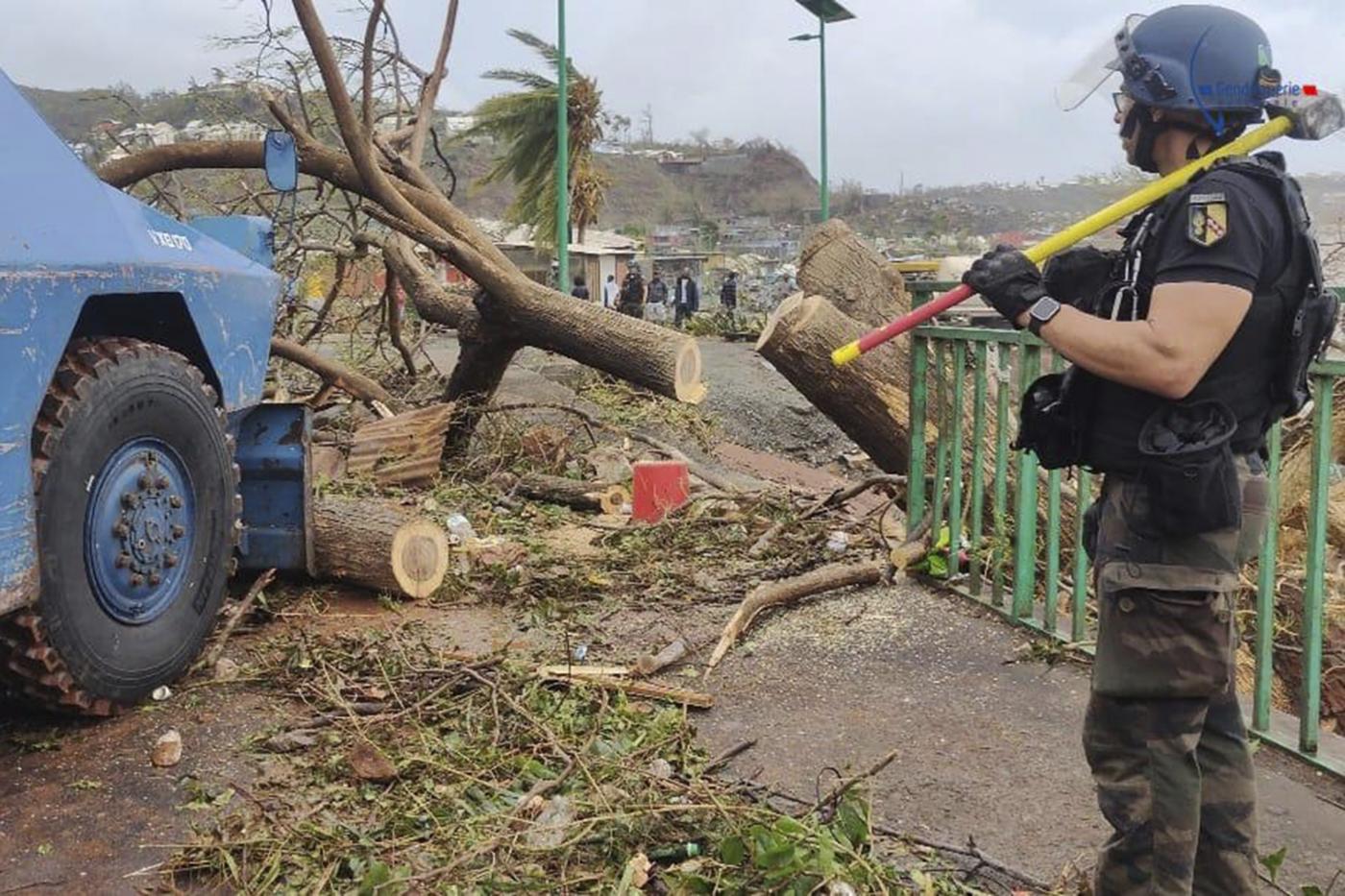 Mayotte, si temono 200 volontari dispersi. 22 i morti accertati