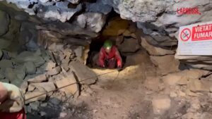 Ottavia Piana, le immagini del salvataggio della speleologa dalla grotta a Bergamo