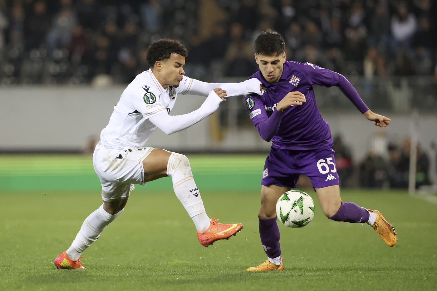 Conference League, Vitoria Guimaraes-Fiorentina 1-1: viola agli ottavi