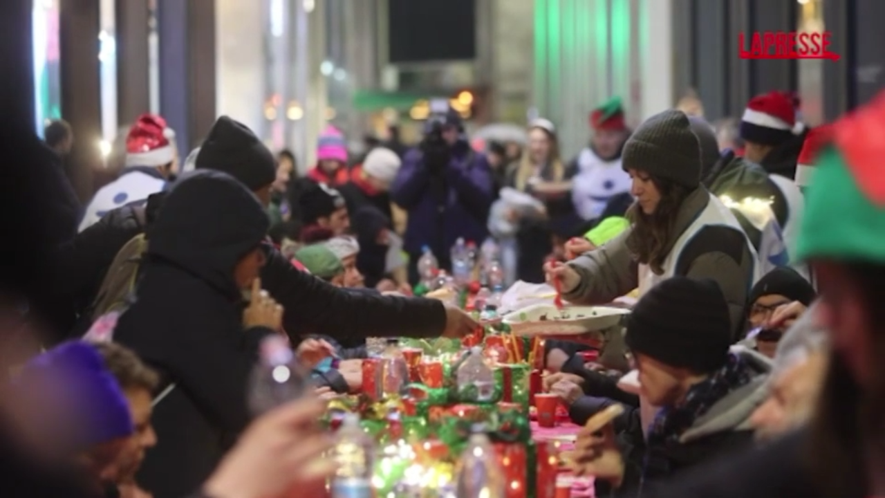 Milano, la ‘cena seduta’ di Progetto Arca dedicata ai senzatetto