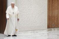 Papa Francesco durante il saluto augurale agli impiegati vaticani