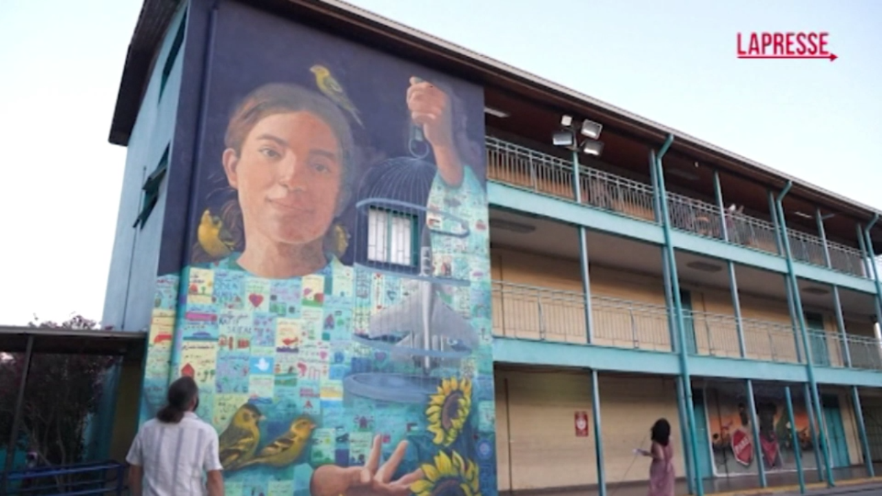 Cile, spunta il murales della solidarietà per i bambini di Gaza: “I nomi della libertà”