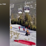 Il salvataggio di centinaia di persone bloccate su una seggiovia in Colorado