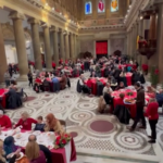 Roma, Natale a tavola con i poveri di Sant’Egidio