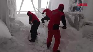 Montagna, alpinisti dispersi sul Gran Sasso: soccorritori tornati a valle