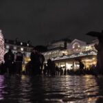 Natale, Londra si illumina per le feste