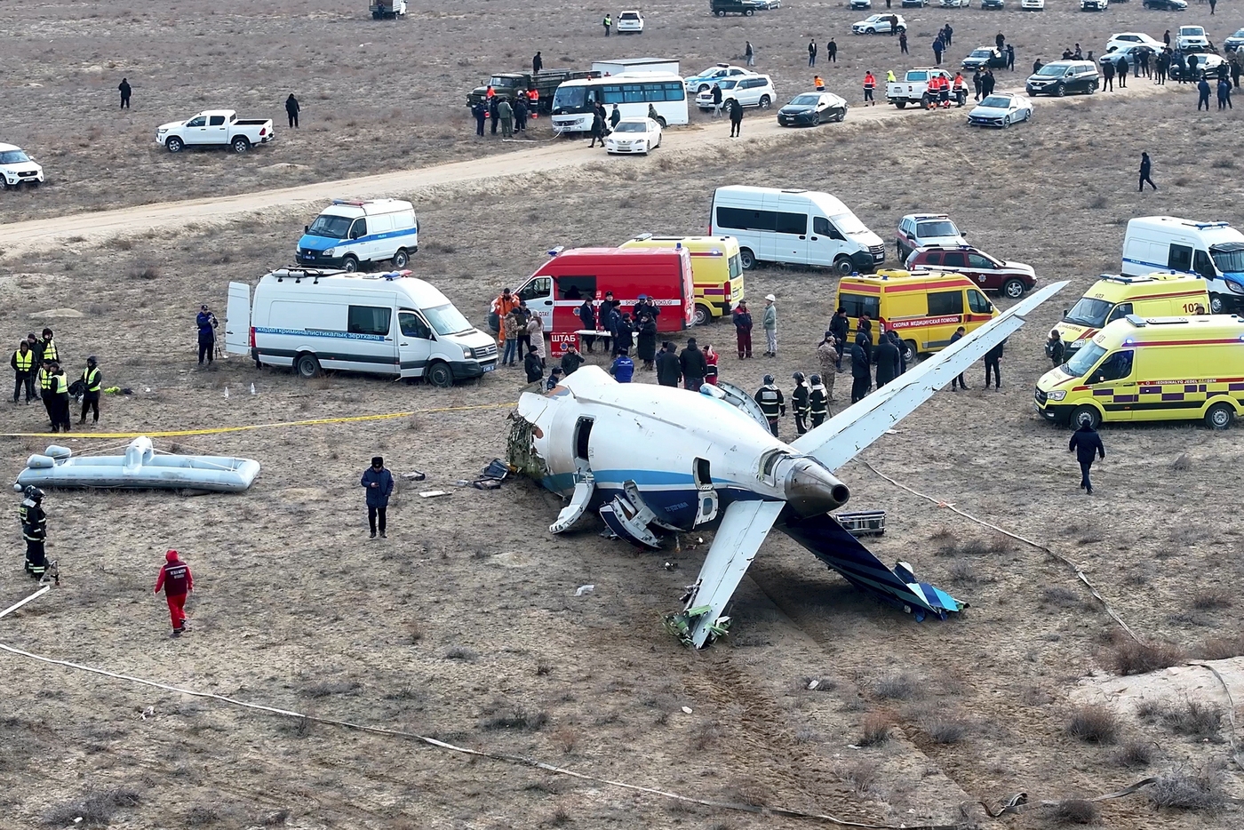 Kazakistan, precipita aereo di linea: spunta l’ipotesi che sia stato colpito dalla contraerea russa