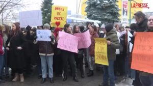 Crollo tettoia Novi Sad, in Bosnia la protesta degli studenti per sostenere i colleghi serbi