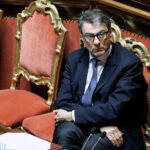 Mps, Giorgetti: “Offerta Akros garantiva migliori condizioni”