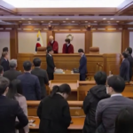 Corea del Sud, processo di impeachment del presidente Yoon: al via l’udienza preliminare