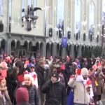 Georgia, presidente Kavelashvili presta giuramento tra le proteste