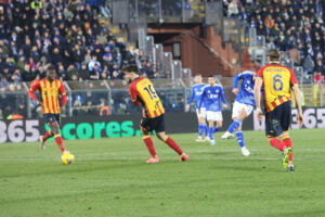 Serie A, Como-Lecce 2-0: Paz e Cutrone condannano Giampaolo