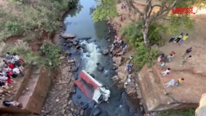 Etiopia, camion precipita in un fiume: almeno 66 morti