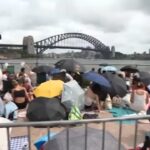 Australia, al porto di Sydney quasi un milione di persone per lo spettacolo di Capodanno