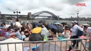 Australia, al porto di Sydney quasi un milione di persone per lo spettacolo di Capodanno