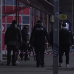 Berlino, attacca i passanti con coltello: 2 feriti