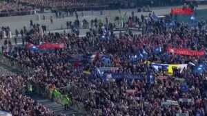Papa: “Cessino combattimenti su ogni fronte, puntare alla pace”