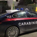 Brescia, bimba di 3 anni si ferisce gravemente maneggiando pistola