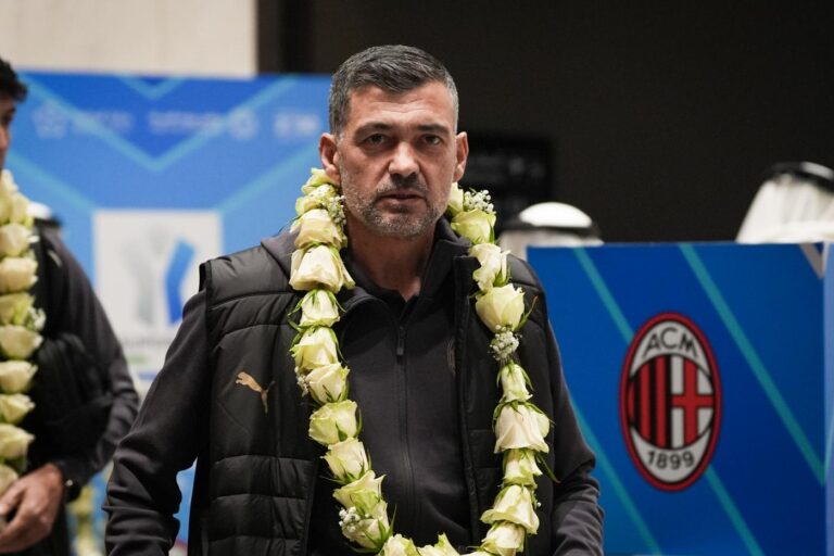 EA Sports FC Supercup 2024/2025 - Arrivo del Milan in aeroporto a Ryad