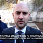 Siria, ministro francese Barrot a Damasco: l’ambasciata di Parigi riapre dopo 13 anni