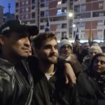 Roma, presidio in solidarietà della coppia gay aggredita a Capodanno: “Chi ama non ha paura”
