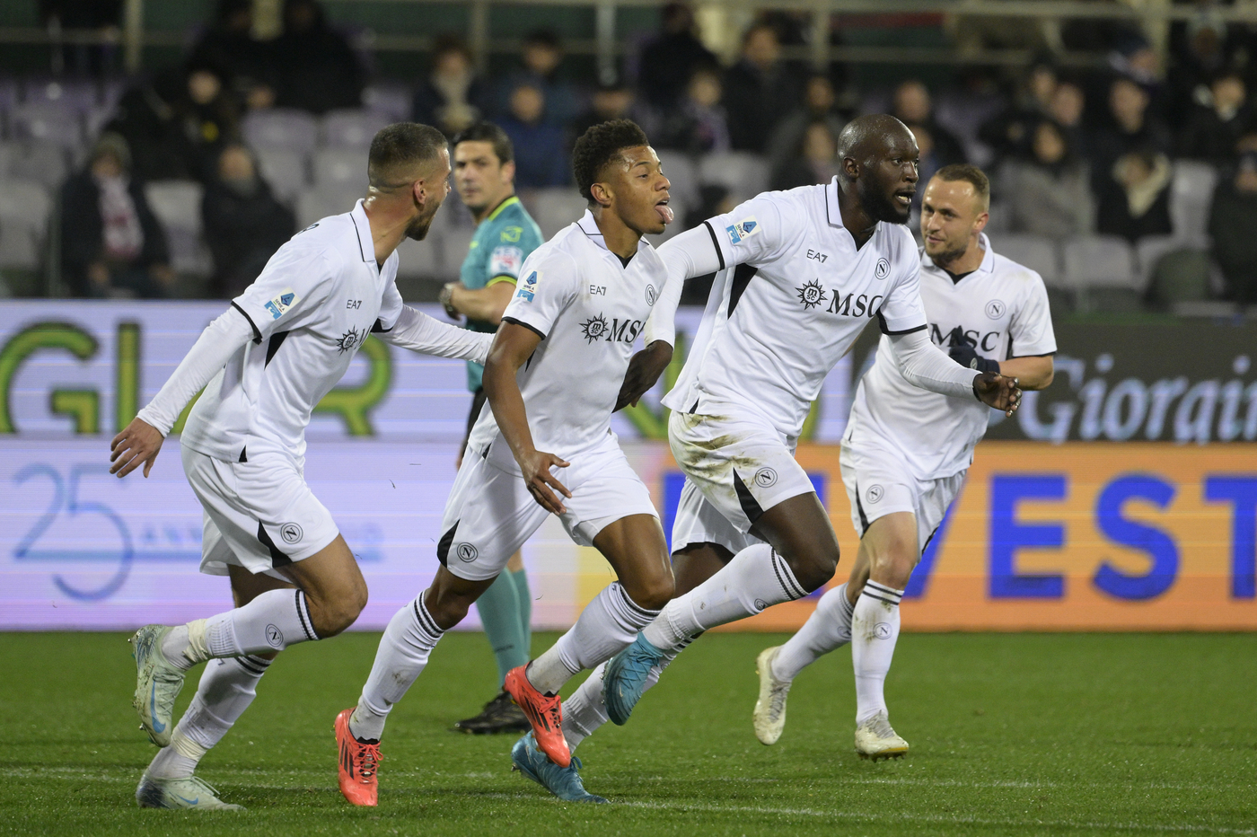 Fiorentina Napoli 0 3, Conte vola in testa al campionato