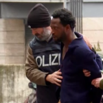 Omicidio Bergamo, l’arrivo del sospettato in Questura