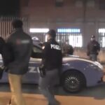Omicidio Bergamo, il killer di Mamadi Tunkara condotto fuori dalla Questura