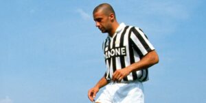 Calcio, Juventus ricorda Vialli: “Luca sempre con noi”