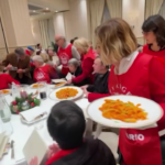Solidarietà a Milano, 200 senza fissa dimora alla ‘Befana del Clochard’