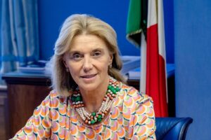 Elisabetta Belloni lascia il Dipartimento per la sicurezza: confermate le dimissioni