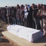 Israele, commozione ai funerali dell’ostaggio morto