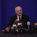 Terzo mandato, De Luca attacca il governo: “Decisione contra personam”