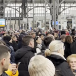Stazione Centrale di Milano, caos e ritardi per un danno alla linea aerea