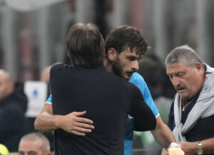 Napoli, Conte: “Kvaratskhelia ha chiesto la cessione, provo grande delusione”