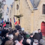 Francia, Jean-Marie Le Pen sepolto nella sua città natale