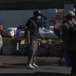 Incendi a Los Angeles, centinaia di volontari al Pasadena Job Center