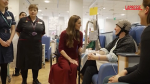 Kate Middleton, la principessa visita l’ospedale dove è stata curata per il cancro